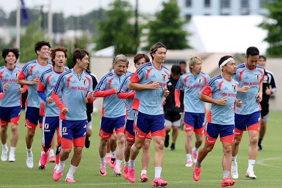 サッカー日本代表【写真:ロイター】