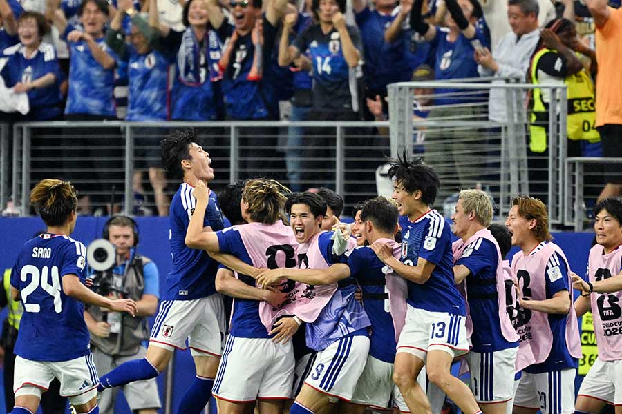 日本代表はオランダ代表と対戦し、2-2で引き分けた【写真:ロイター】