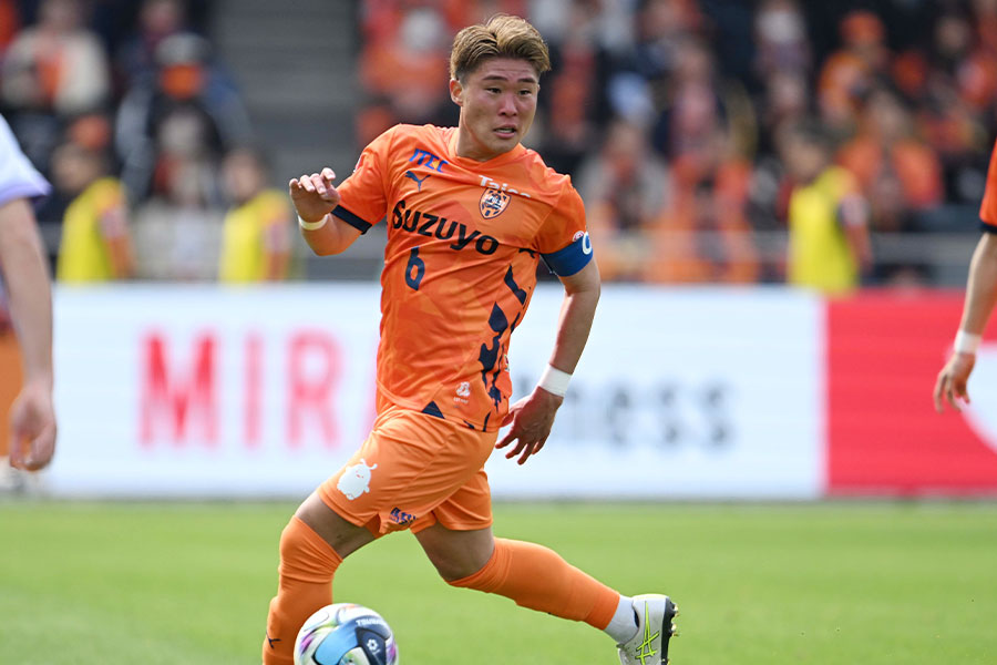 宇野禅斗がボルシアMGに完全移籍【写真：徳原隆元】