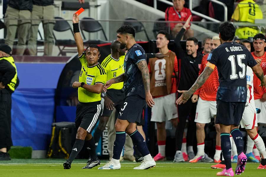 W杯の新ルールが話題【写真:ロイター】