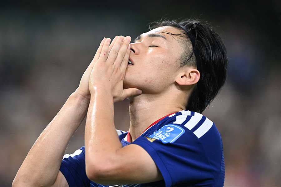 上田綺世が2ゴール1アシストの活躍【写真:徳原隆元】