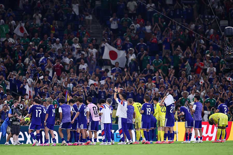 サッカー日本代表は4-0の勝利を収めた【写真：ロイター】