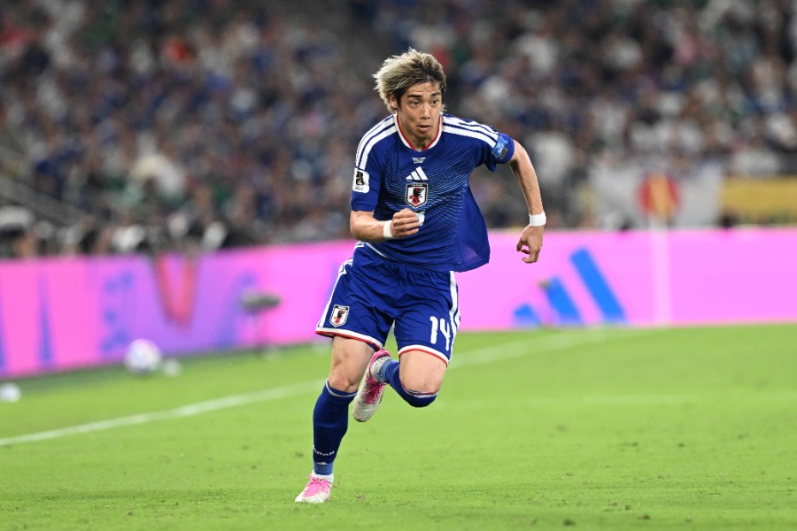 日本代表の伊東純也【写真：徳原隆元】