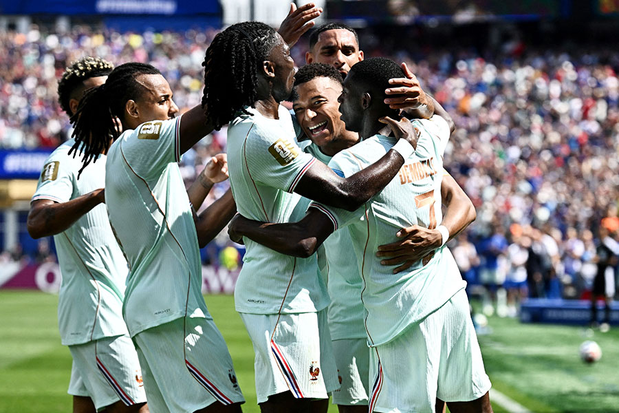フランスが4-1でノルウェーに勝利【写真:ロイター】