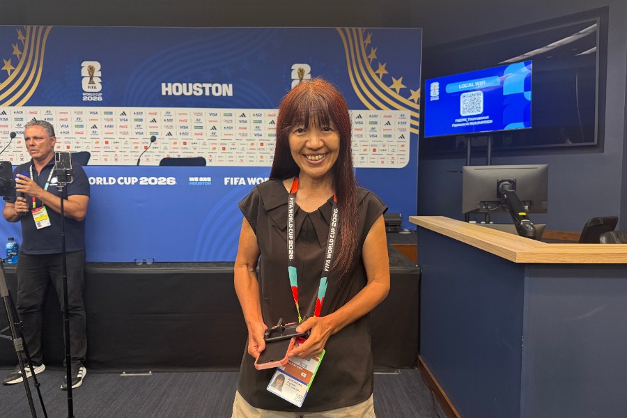ブラジルで取材活動をしている藤原清美さん【写真：徳原隆元】