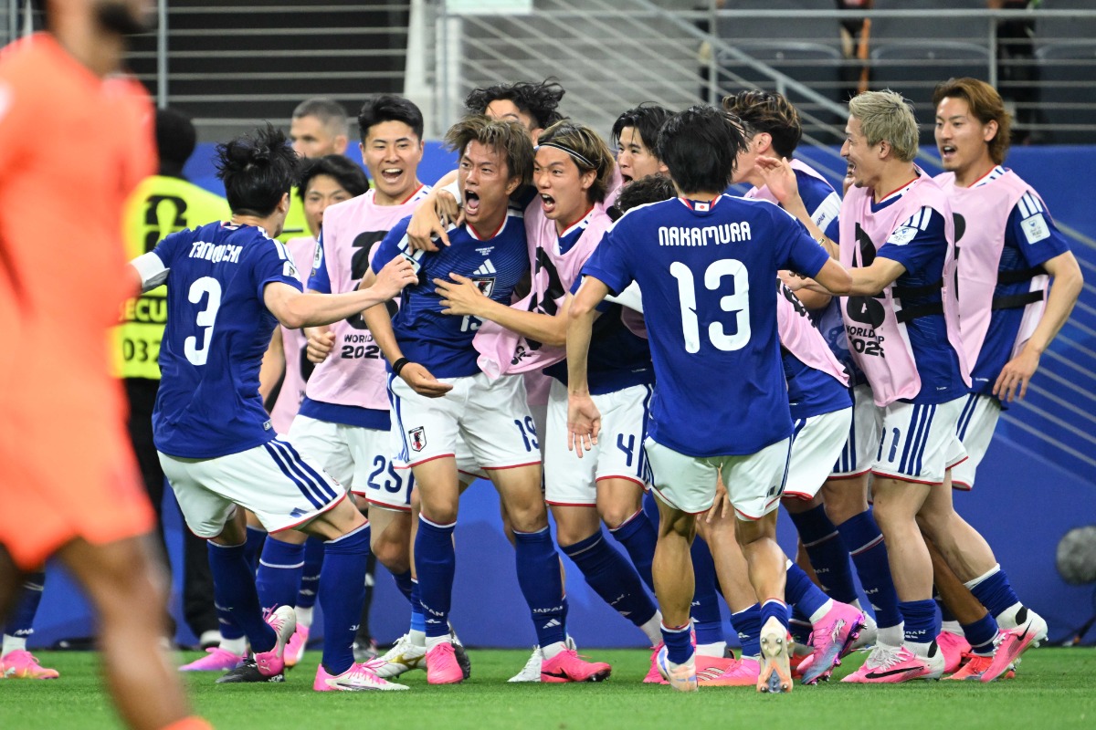日本代表は決勝トーナメント1回戦で敗退【写真:徳原隆元】