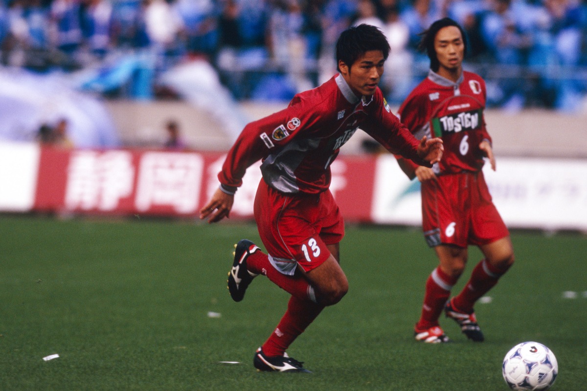かつて鹿島でプレーした柳沢敦【写真：アフロ】