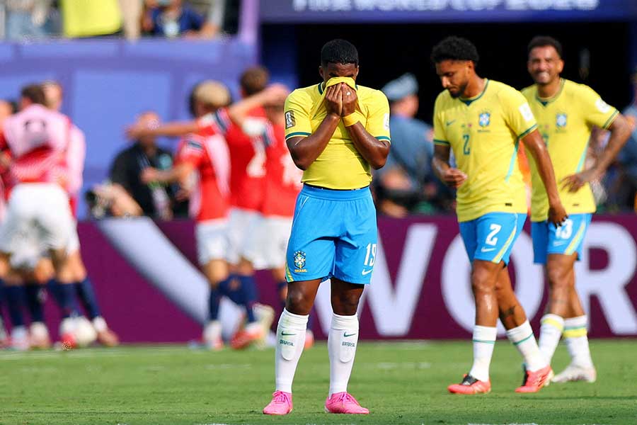 ブラジル代表はラウンド16で敗退【写真:ロイター】