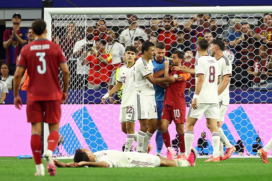 スペイン代表MFロドリが試合後に謝罪【写真：ロイター】