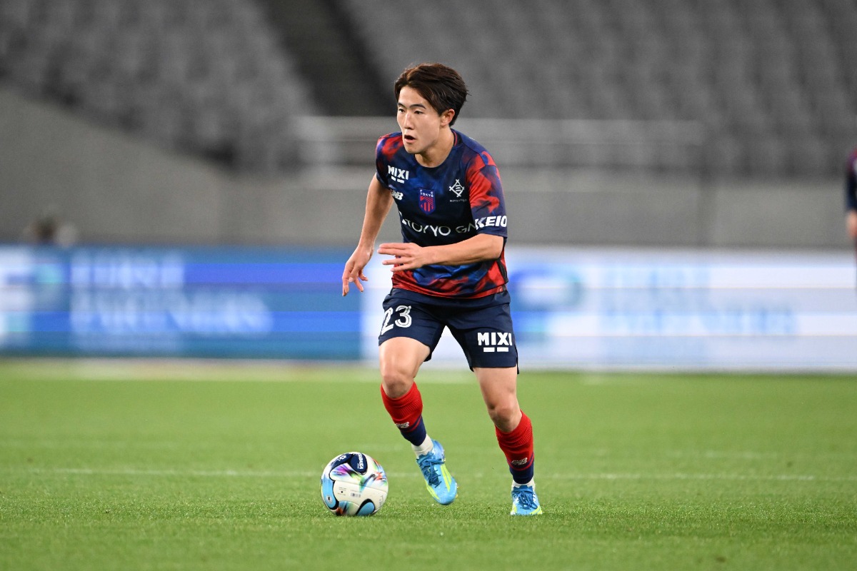 FC東京の佐藤龍之介がバレンシアCFへ完全移籍【写真:徳原隆元】