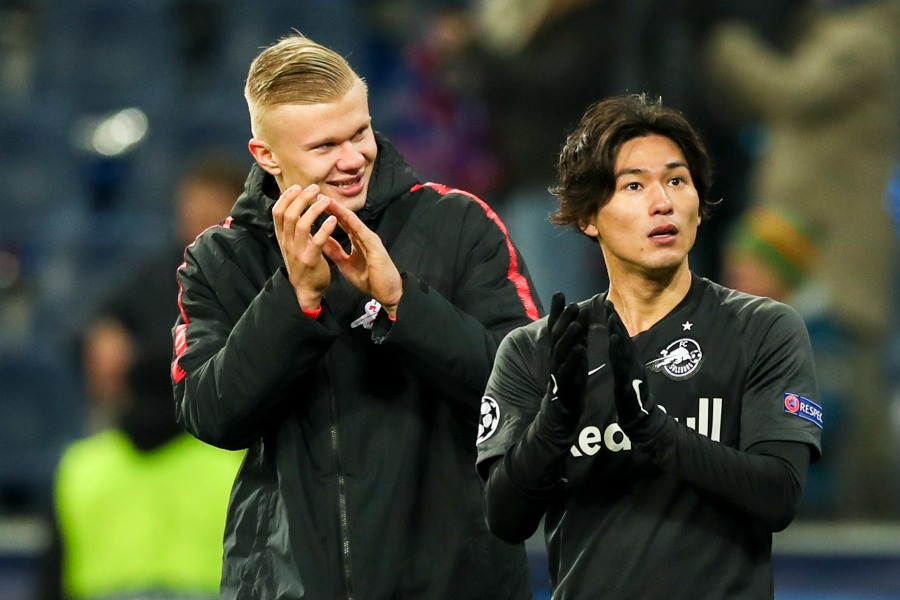 南野拓実とアーリング・ハーランド【写真:アフロ】