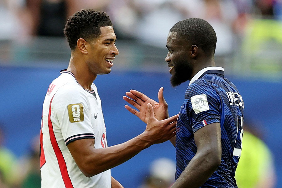 試合後のワンシーンが注目【写真:ロイター】