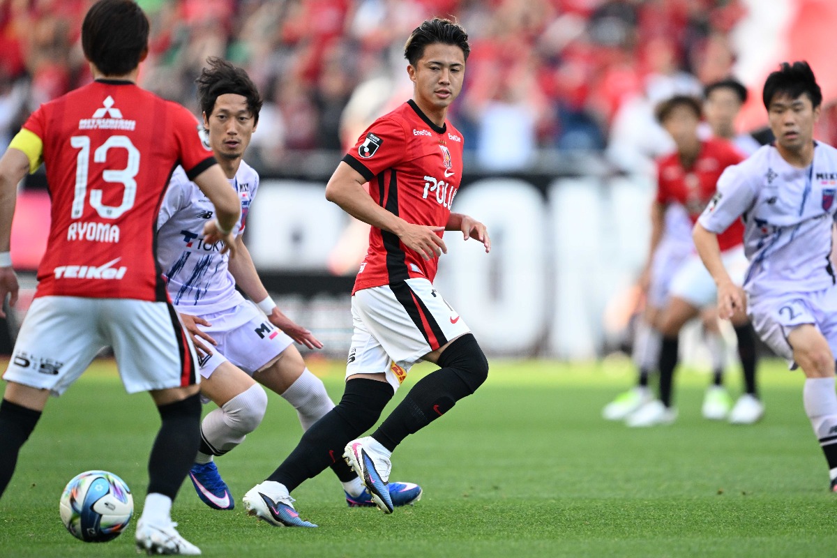 浦和からFC今治に完全移籍した安部裕葵【写真:徳原隆元】