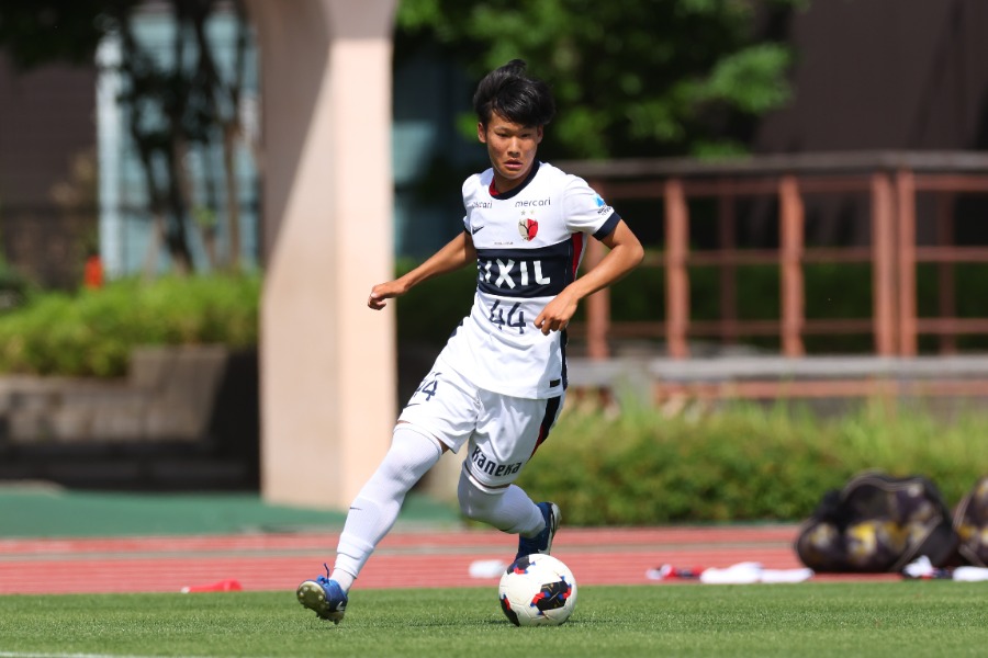 鹿島アントラーズジュニアユースの礒部怜夢【写真:YUTAKA/アフロスポーツ】