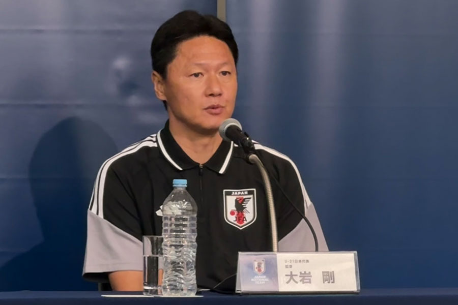 大岩剛監督が大学生3人への期待を話した【写真:FOOTBALL ZONE編集部】