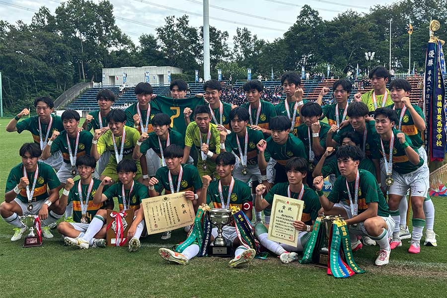 インターハイ初優勝を果たした静岡学園【写真:安藤隆人】