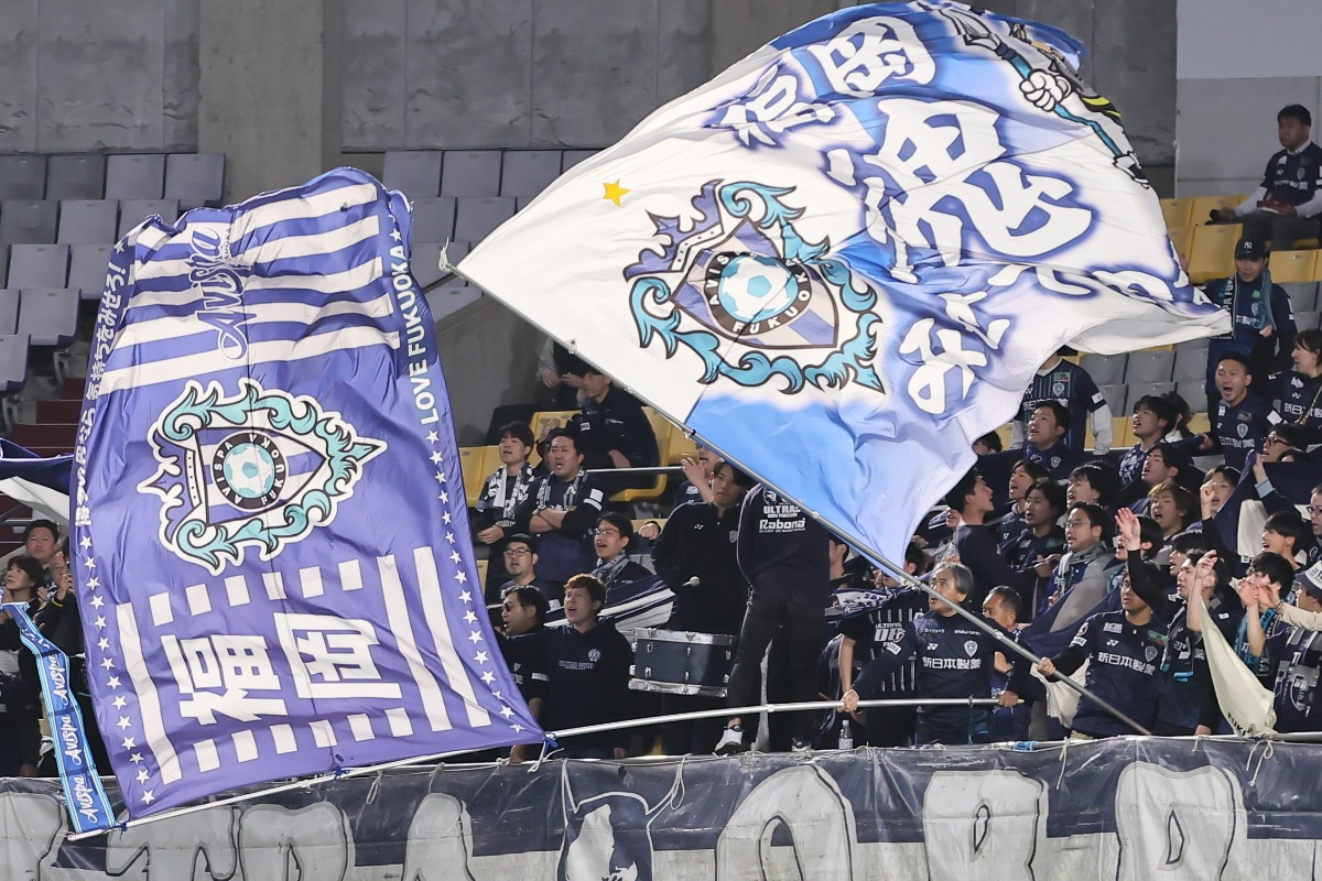 福岡の新ユニフォームに注目【写真:柳瀬心祐】