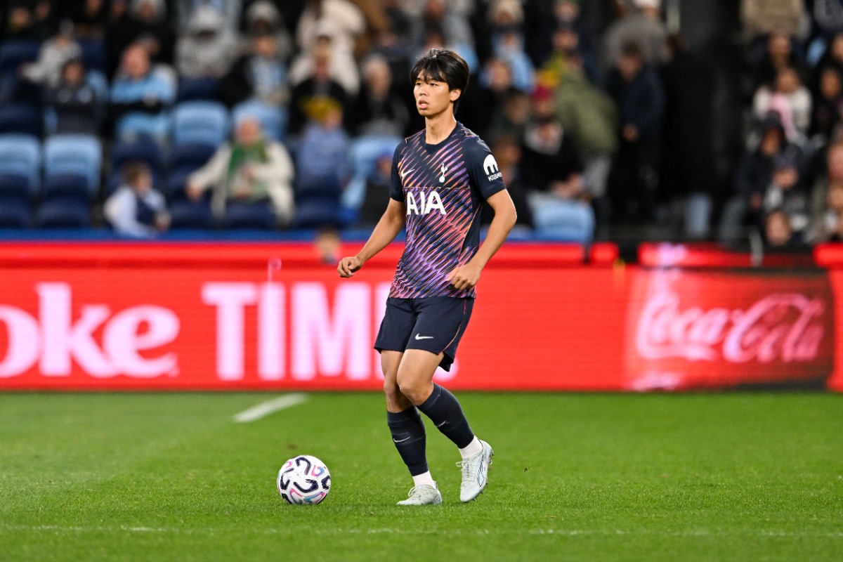 トッテナムの高井幸大【写真:REX/アフロ】