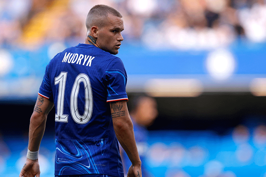 チェルシーの10番を背負うミハイロ・ムドリク【写真:ロイター】