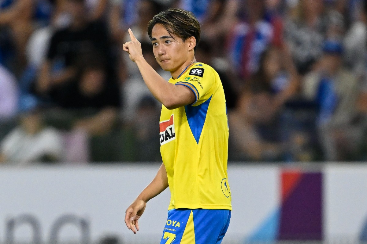 ウェステルローの齋藤俊輔【写真:PsnewZ/アフロ】