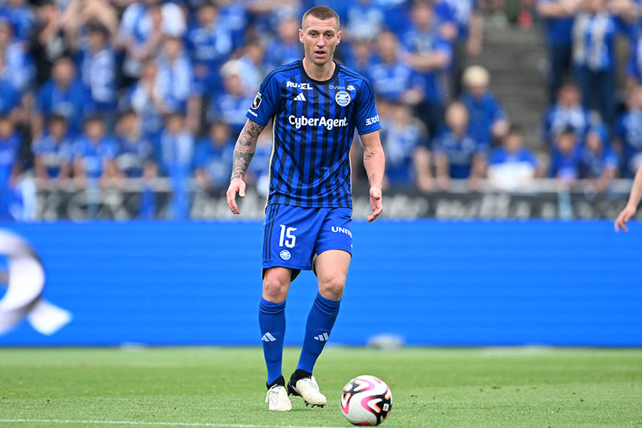 ミッチェル・デュークがACL2で衝撃ゴールを決めた【写真:徳原隆元】