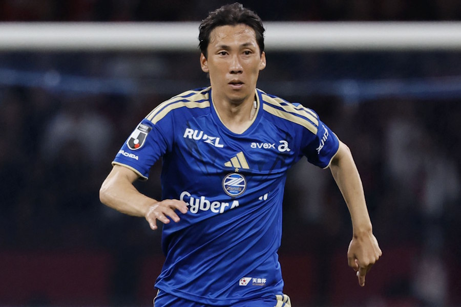 下田北斗が出場3分で一発退場【写真:アフロ】