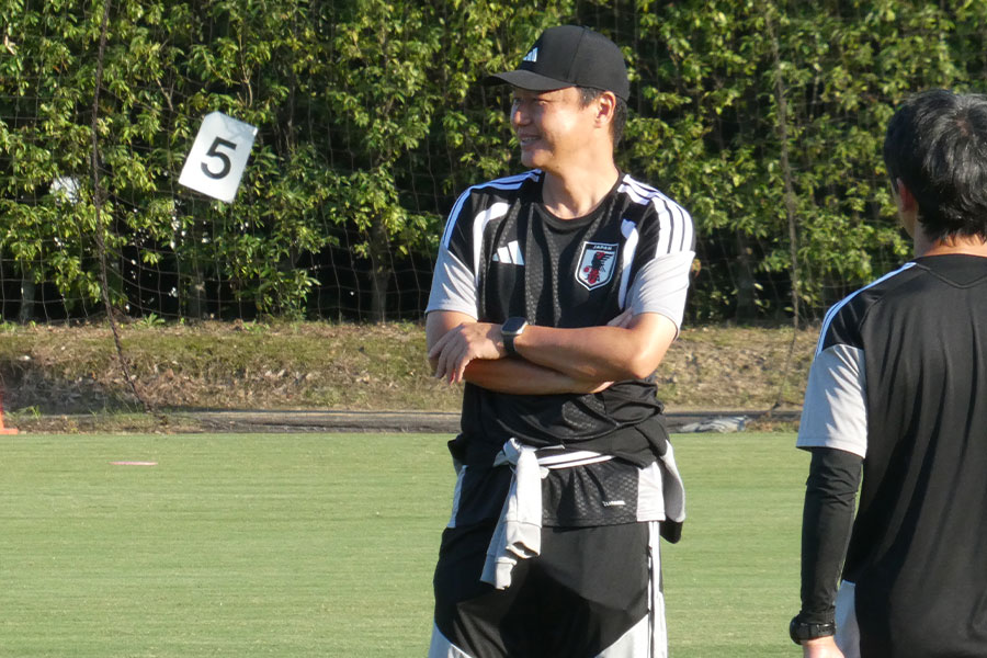 大岩監督が海外組について言及【写真:FOOTBALL ZONE編集部】