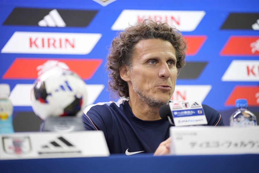 ウルグアイ代表のディエゴ・フォルラン監督【写真:増田美咲】