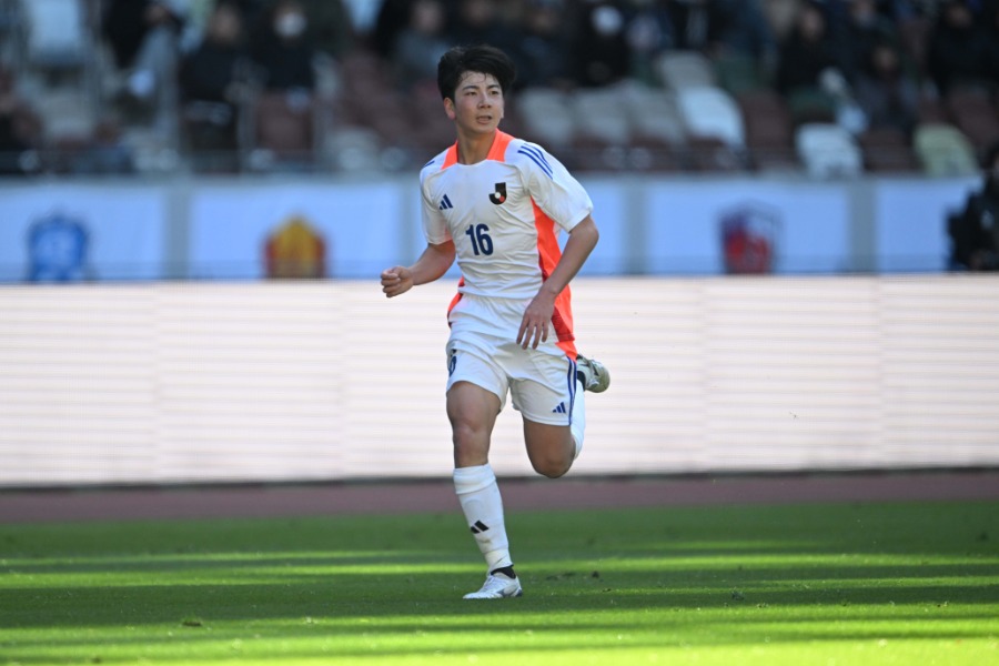 U-19日本代表に飛び飛び級で選出された柏の長南開史【写真:徳原隆元】