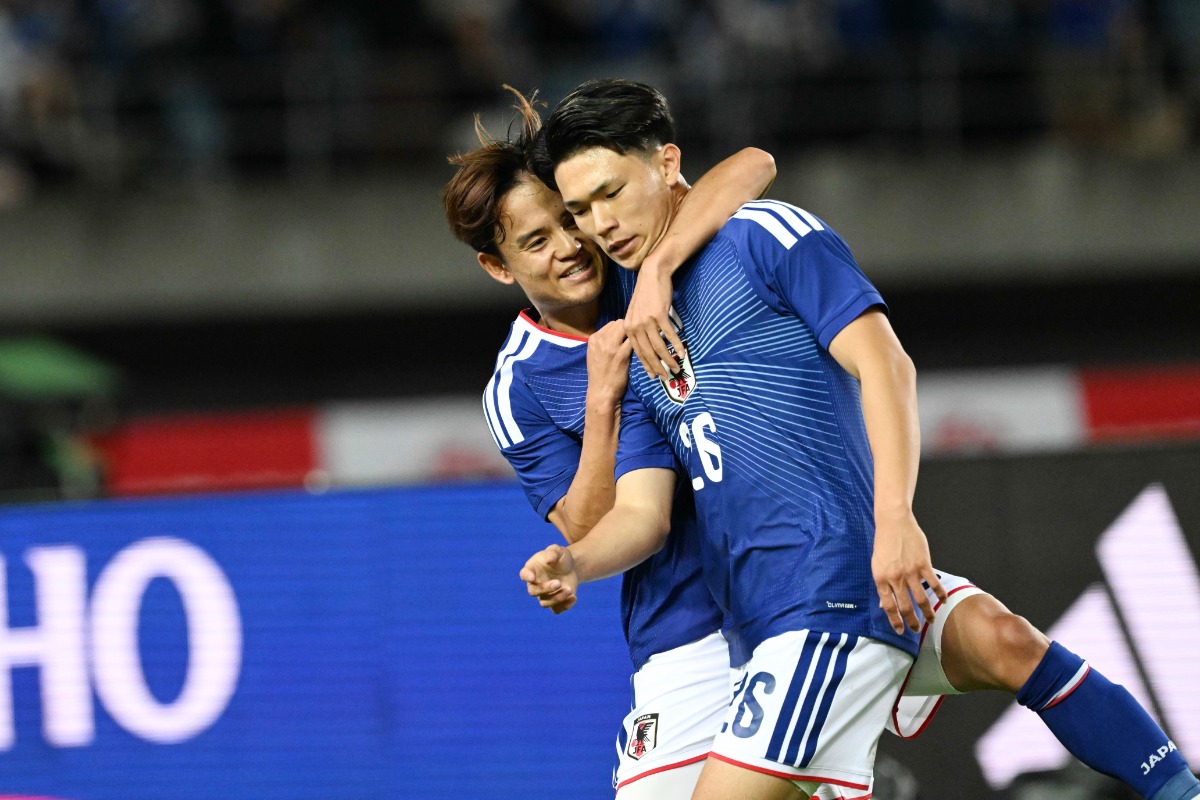 塩貝健人と久保建英のやり取りが話題に【写真:徳原隆元】