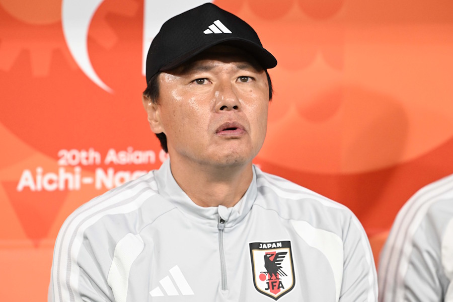 大岩剛監督【写真：徳原隆元】