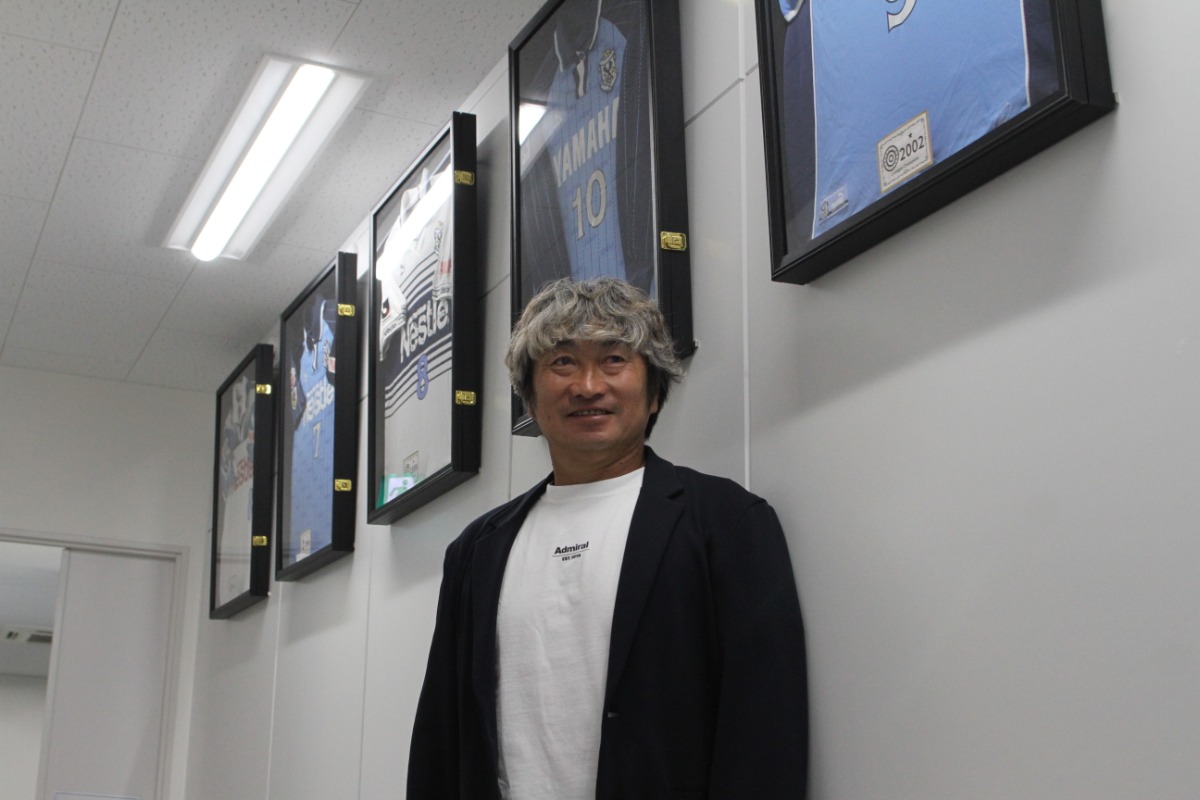 ジュビロ磐田U-21監督兼U-18監督の安間貴義【写真:井上信太郎】