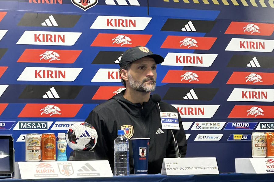 ベネズエラ代表のオスワルド・ビスカロンド監督【写真:FOOTBALL ZONE編集部 】