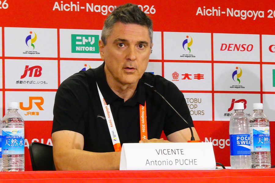 U-23中国代表のアントニオ・プチェ監督【写真：FOOTBALL ZONE編集部】