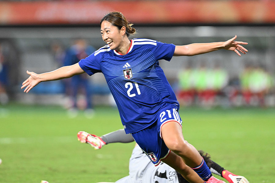 同点ゴールを決めた西尾葉音【写真:徳原隆元】