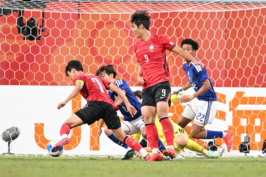 韓国が先制【写真:徳原隆元】