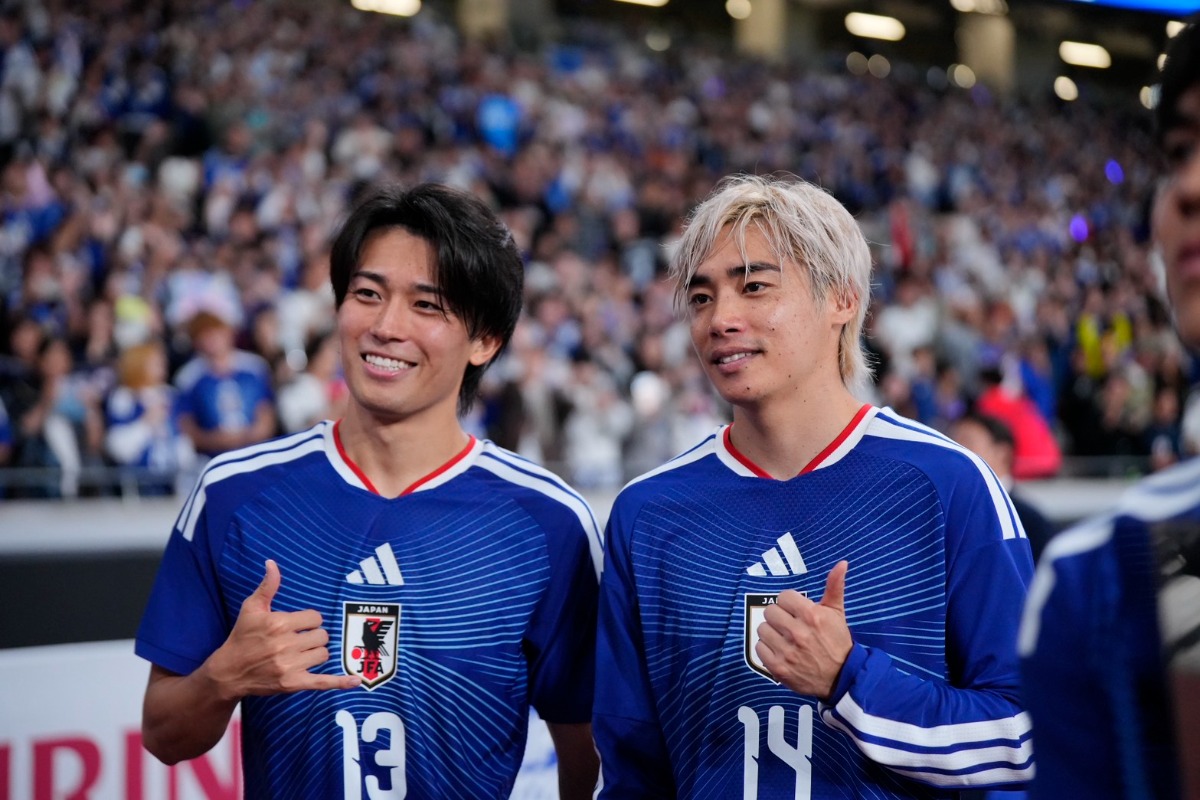 表彰式で伊東純也の行動が話題に【写真:増田美咲】