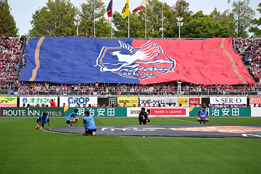 JFE晴れの国スタジアムでチケットが連続完売【写真:徳原隆元】