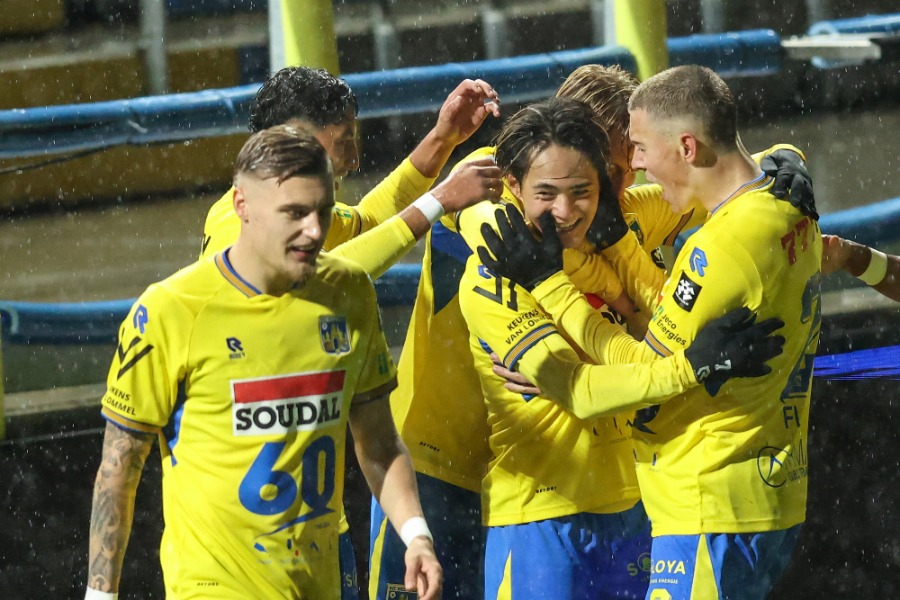 KVCウェステルローの齋藤俊輔【写真：Belga Image/アフロ】