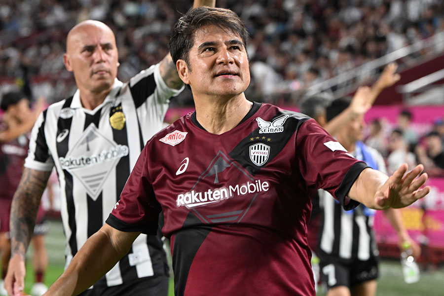 神戸30周年記念チャリティーマッチに出場した永島昭浩氏【写真：徳原隆元】