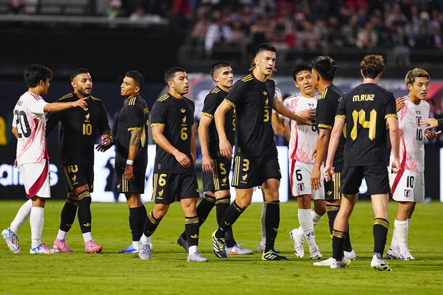 メキシコ代表のユニフォームに注目【写真:荒川祐史】