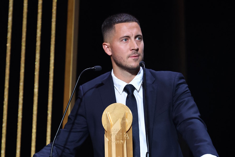 因縁のボールボーイと再会を報告したエデン・アザール氏【写真:Getty Images】